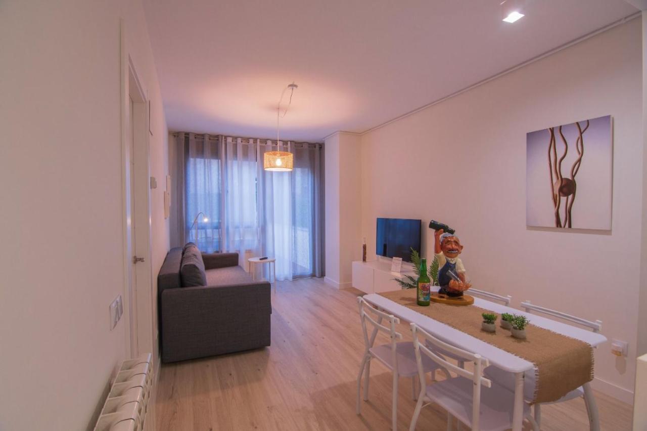 La Terraza De La Vega - Ubicacion Inmejorable , Wifi , Terraza Y Parking Gratuito Apartment โอเบียโด ภายนอก รูปภาพ
