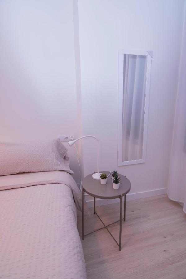 La Terraza De La Vega - Ubicacion Inmejorable , Wifi , Terraza Y Parking Gratuito Apartment โอเบียโด ภายนอก รูปภาพ